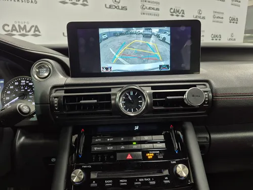 Lexus IS 4p 300 Premium L4/2.0/T Aut