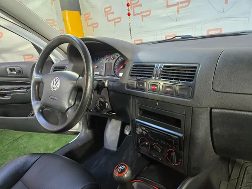 Jetta A4 1.8t Std Piel Qc Rines Abs 2002