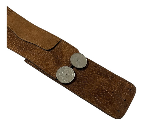 Tirador Con Falso Bolsillo De Carpinch Verdadero Con Moneda 78cm - Número 3 Con Moneda