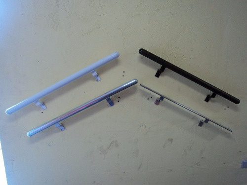 Corrimao De Parede . Aluminio Kit 1 Metro Linear. Branco (Usado)