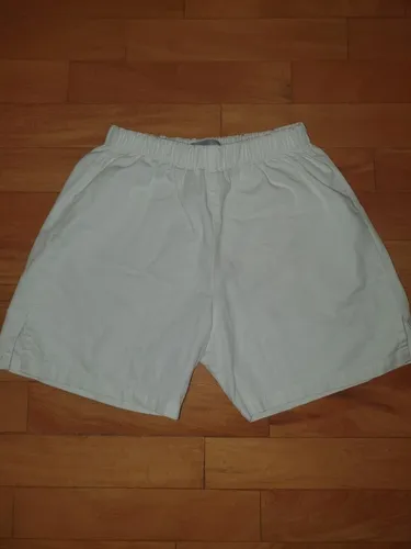 Short Blanco Ni o Escolar Talle 14