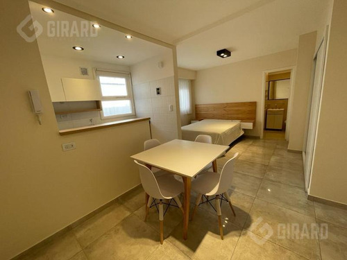 Departamento En Venta, Zona Centro, Mar Del Plata.