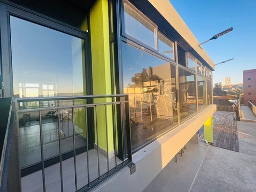 Se Vende Pent House En Loma Dorada De 491 M2, Único E Indescriptible.