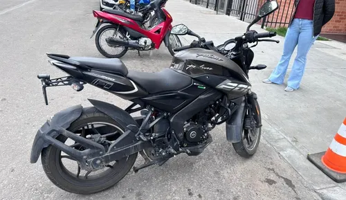 Pulsar Ns200, 19000 Km, Modelo 2023, Único Dueño, 0 Accident