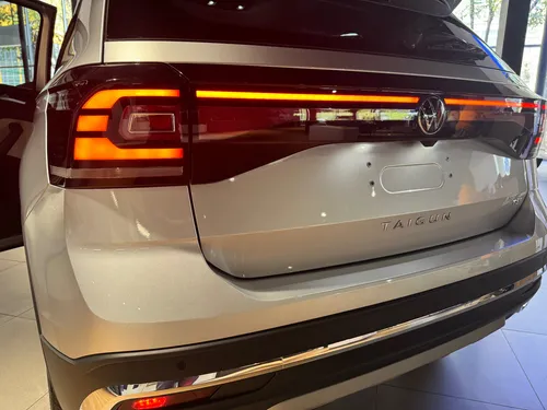 Volkswagen Taigun 1.0 Tsi Comfortline At