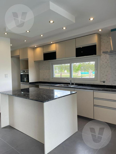 Casa En Venta Y Alquiler - Barrio San Felipe, Canning