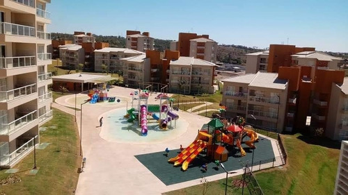 Cota Em Resort Com 2 Quartos E 2 Banheiros