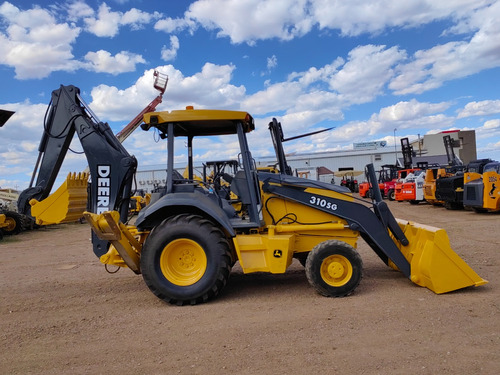 Retroexcavadora 4x4 John Deere 310sg 2006