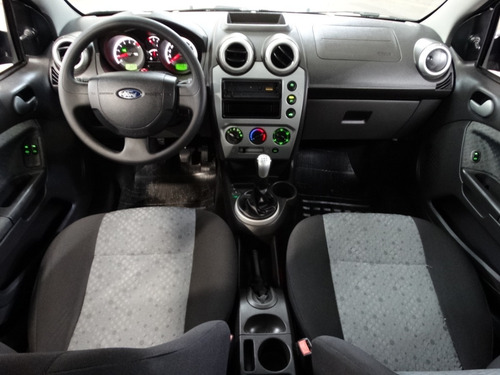 Ford Fiesta 1.6 Se 5p