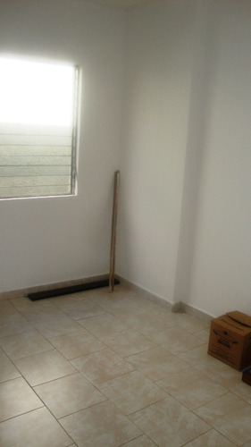 Imagen 8 de 13 de Apartamento De Tres Habitaciones Dos Baños Un Puesto De Estacionamiento