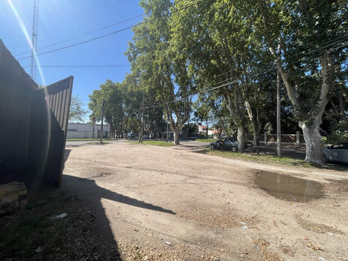 Galpón En Venta | 300 M² Totales | Río Cuarto