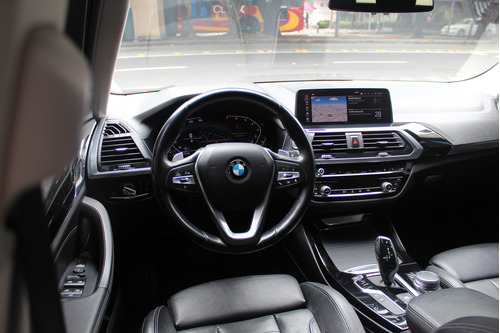BMW X3 5p xDrive 30i X Line L4/2.0/T Aut