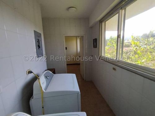 Hermosa Casa En Venta En La Unión, El Hatillo Lj 25-10885