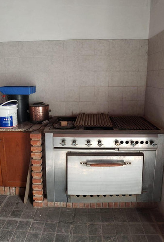 Casa En Venta - 3 Dormitorios 1 Baño - Cochera - 7.186mts2 - Moreno