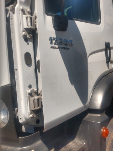 Vw 17280 4x2 2015 Chassi Único Dono
