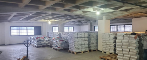 Imagen 5 de 6 de #1586 Local 630m2 Boleita Norte.