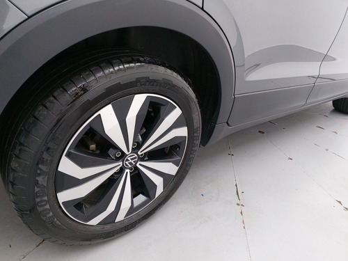 Volkswagen T-Cross 1.0 200 TSI TOTAL FLEX COMFORTLINE AUTOMÁTICO
