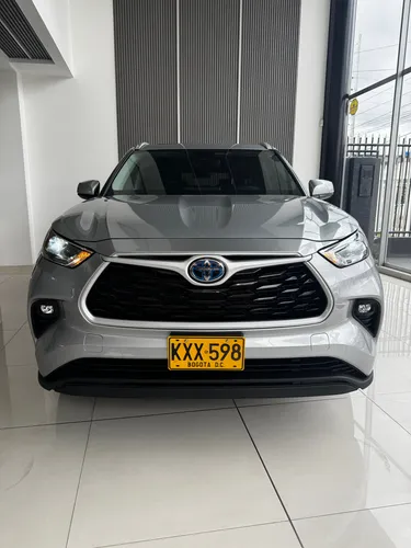 Toyota Highlander Modelo 2022 Xle Hibrida Awd