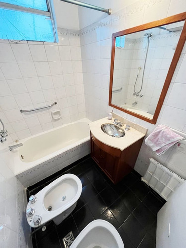 Imagen 8 de 13 de Departamento En Venta En Ramos Mejia Centro
