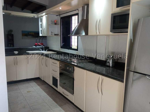 //// Y/m Bonita Casa En Venta En Villa Roca 3 Habitaciones, 2 Baños, Cocina Moderna, Tanque Subterráneo, Parrillera # 24-22919 *-/$$$$$