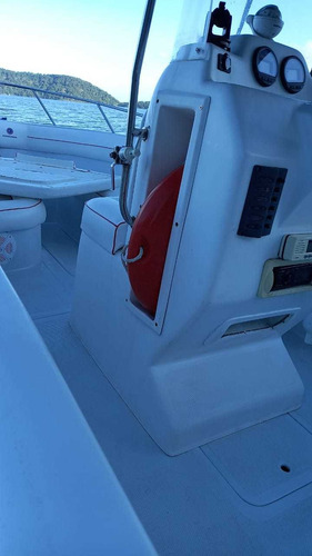 Imagem 8 de 11 de Barco Fibra Fischer 2012