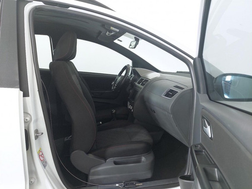 Imagem 11 de 15 de 180896 - Volkswagen Fox 2018 Com Garantia