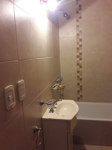 Imagen 6 de 11 de Departamento De 2 Ambientes En Venta - Moron