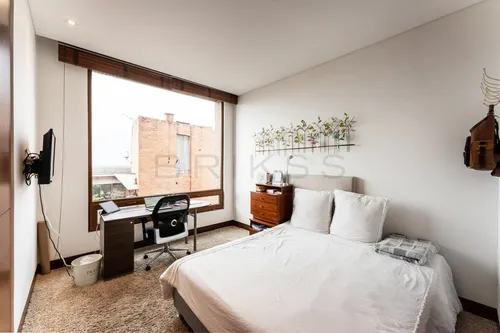 Apartamento En Arriendo/venta En Los Rosales. Cod V3049