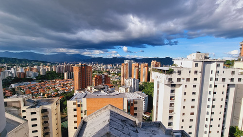 Annic Coronado Vende Apartamento En Res. Los Himalaya