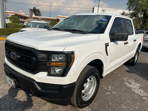 Ford F-150 4p XL Crew Cab 4x4 V6/3.3 Aut