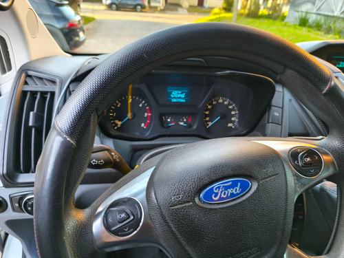 Ford Transit 2.2 Furgon Mediano 350m