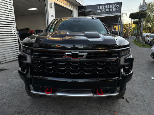 Chevrolet Cheyenne 6.2 Doble Cab Zr2 4X4 At