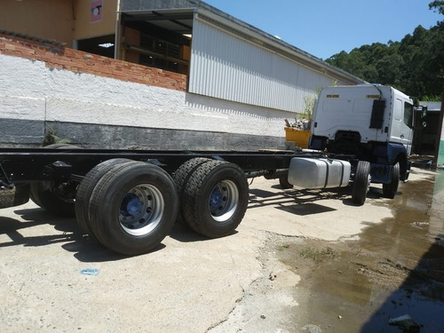 Mb 1933 Axor 2007 Bitruck