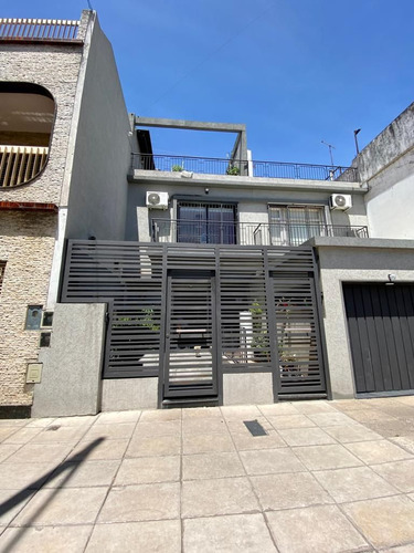 Casa En Venta En Mataderos