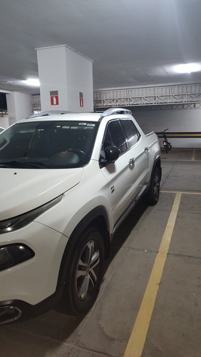 Fiat Toro 2.0 Volcano 4x4 Aut. 4p