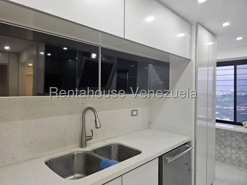 Apartamento Remodelado En Alquiler La Alameda De 154.05 Mtrs2 Pd
