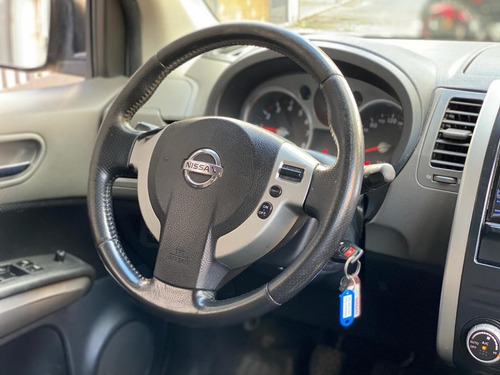 Nissan X-trail 2.5 Visia 6mt