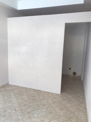 Imagem 5 de 5 de Sala Comercial No Centro - Cabo Frio - Rj - Lj00001 - 70337997