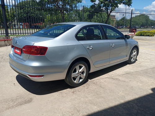 Volkswagen Vento 2.5 Luxury 170cv Tiptronic 2013
