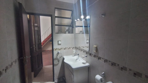 Imagen 17 de 23 de Alquilo Gran Casa En Villa Crespo 5amb 4 Dormitorios