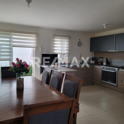 Casa En Venta En Condominio Tres Cantos