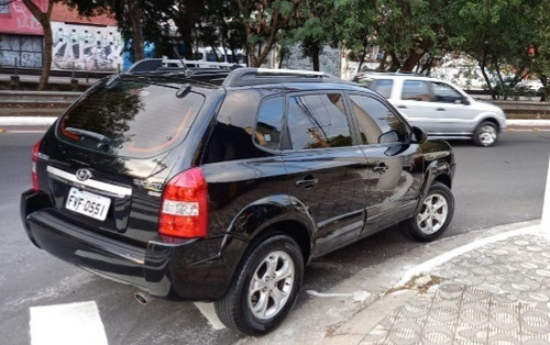 Imagem 2 de 7 de Hyundai Tucson 2013 2.0 Gls 4x2 Flex Aut. 5p