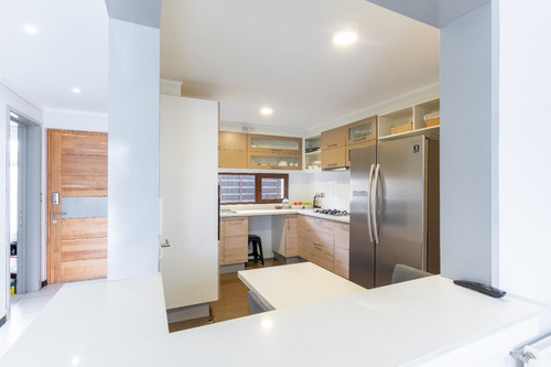 Casa Mediterránea En Concón, 4d + Terraza Y Quincho