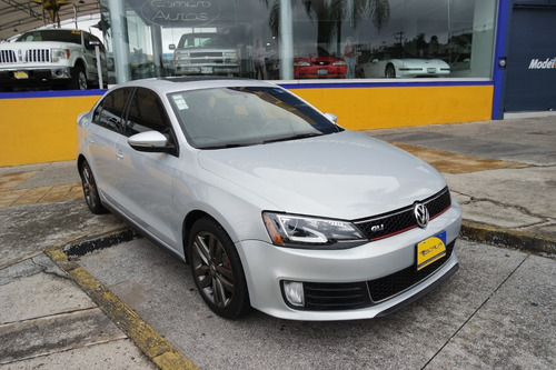 Imagen 2 de 13 de 2013 Volkswagen Jetta Gli Mk Vi Como Nuevo