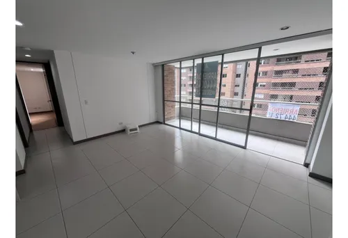 87m2 Apartamento En El Poblado