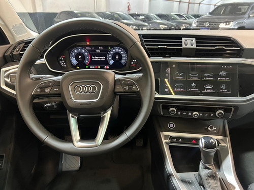 Audi Q3 Sportback 1.4 35tfsi Sportback 150 Cv
