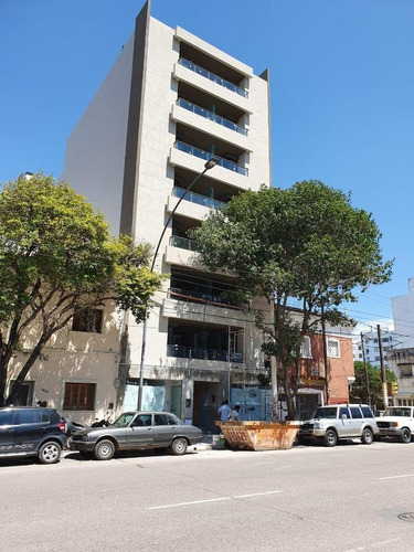 Imagen 1 de 7 de Departamento - General Paz