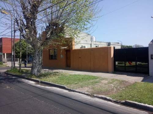 Excelente Casa En Venta 4 Ambientes Gran Lote Nuevo Valor