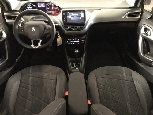 Peugeot 208 Griffe Automático