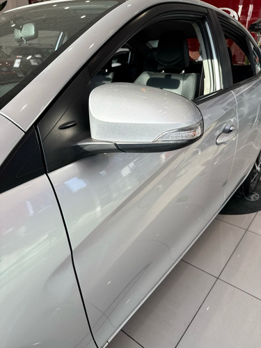 Toyota Yaris 1.5 5p S At Cvt